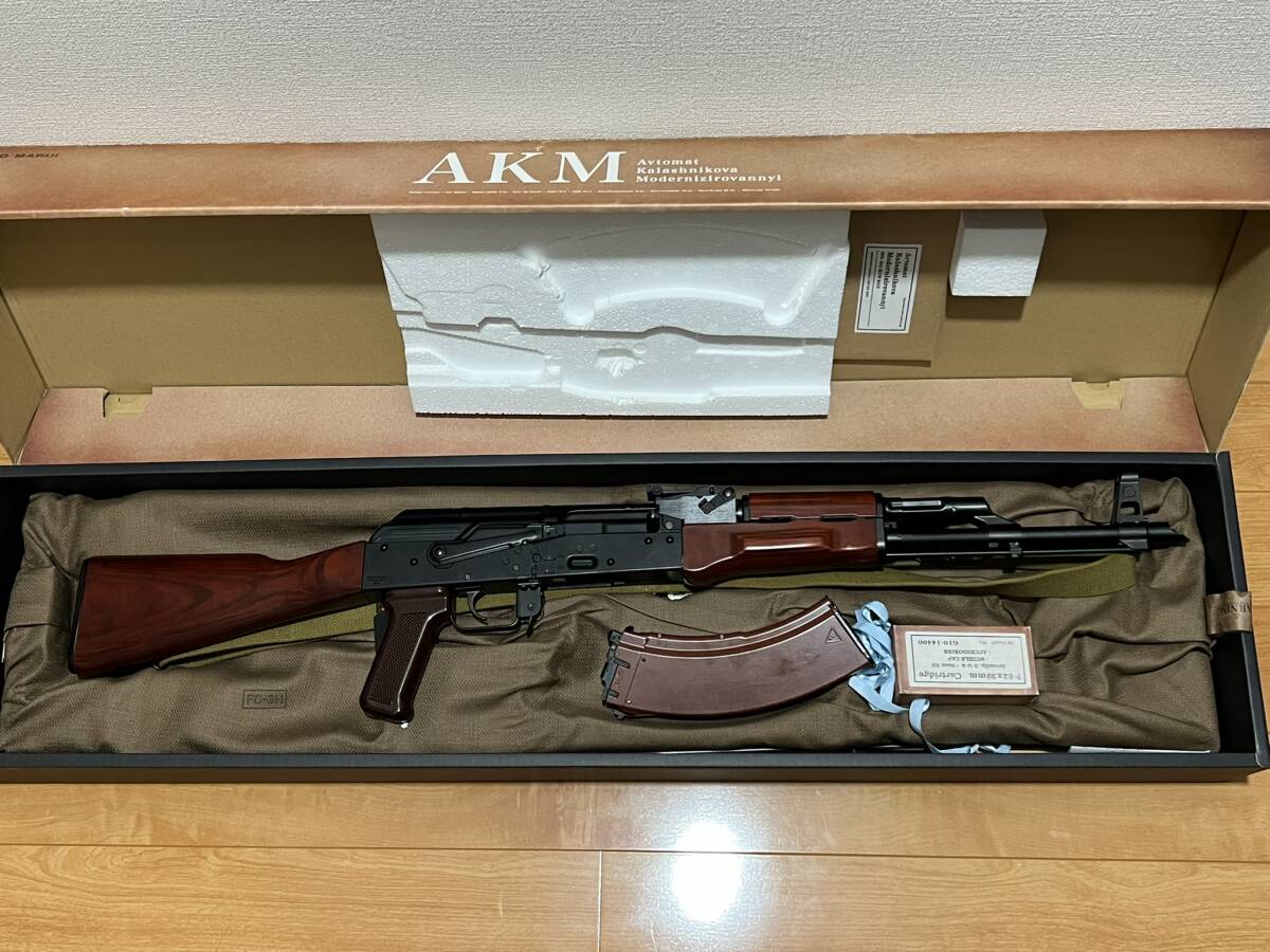 東京マルイAKM　GBB　ベークライトマガジン　実物スリング付き