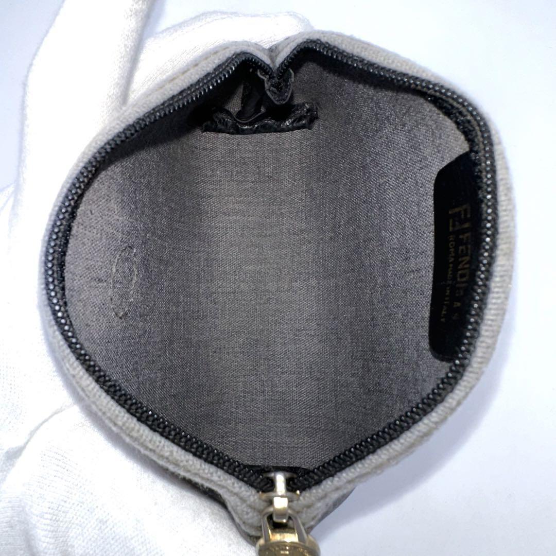 FENDI Fendi сумка бардачок Zucca Logo металлические принадлежности PVC