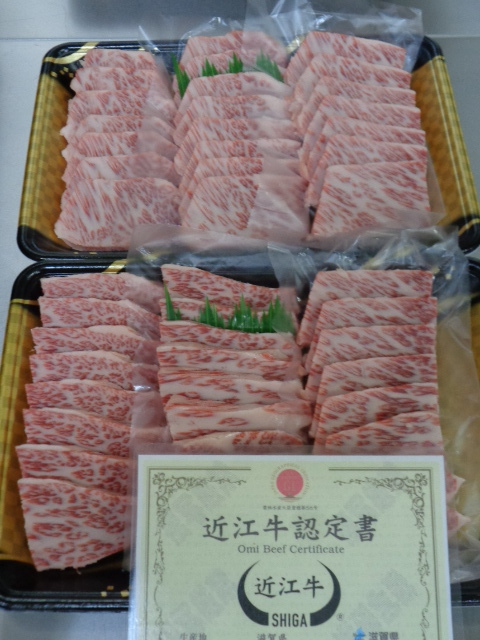 近江牛A５牝　超特友バラの特上カルビ　１ｋｇ　（８０）