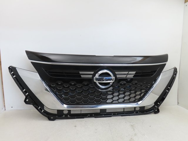 【即決有】 日産 ルークス ハイウェイスター B44A B45A 前期 純正 フロントグリル 62310 7NG0A (n001548)