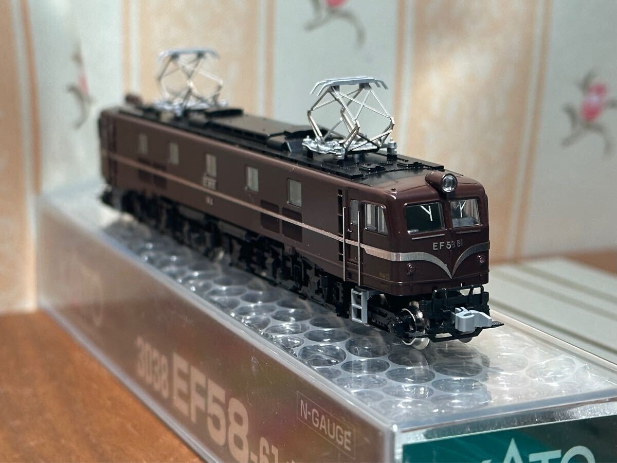 送料無料 店舗 3038 パーツ未使用品】KATO EF58 鉄道 Nゲージ 電気機関車 お召機 61 鉄道模型