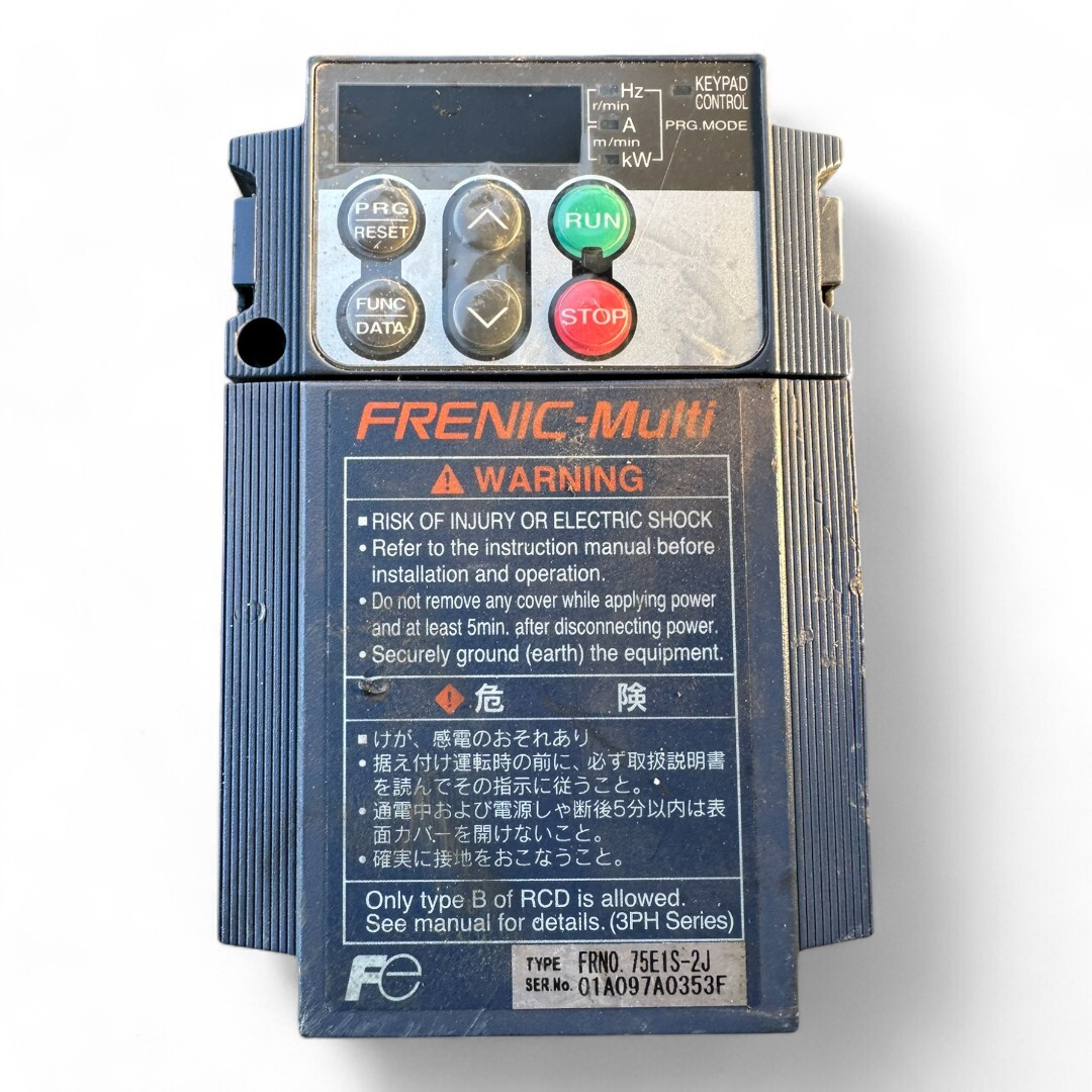 富士電機 FRN0.75E1S-2J インバータ / Fuji Electric Inverter FRN0.75E1S-2J_画像1
