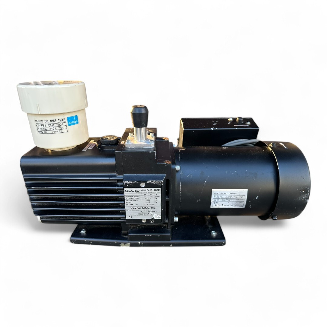 ULVAC 真空ポンプ GLD-137E / Vacuum Pump ULVAC GLD-137E /モーター AETFL64PH007