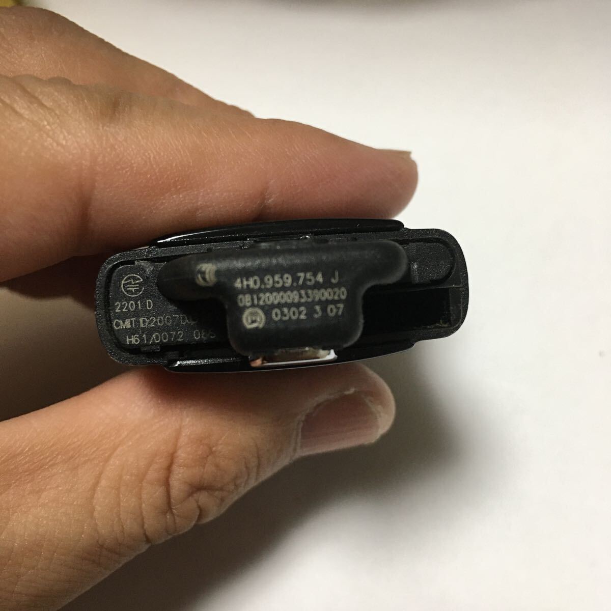 Audi A5 リモコン キーレス スマートキー ３ボタン 4HO.959.754 アウディ 241111 