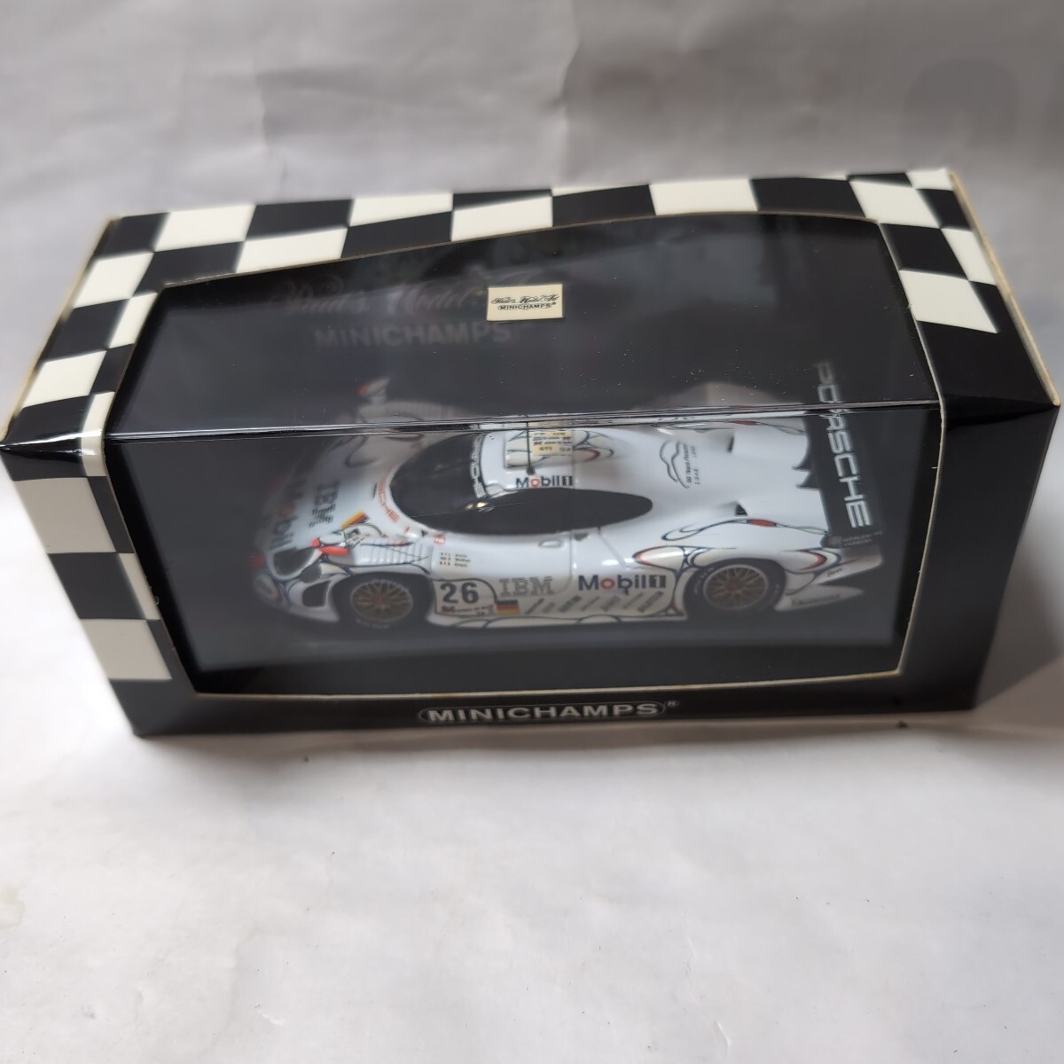 ■未使用品■ミニチャンプス■ポルシェ911 、GT1、ルマン24、1998、WINNER■