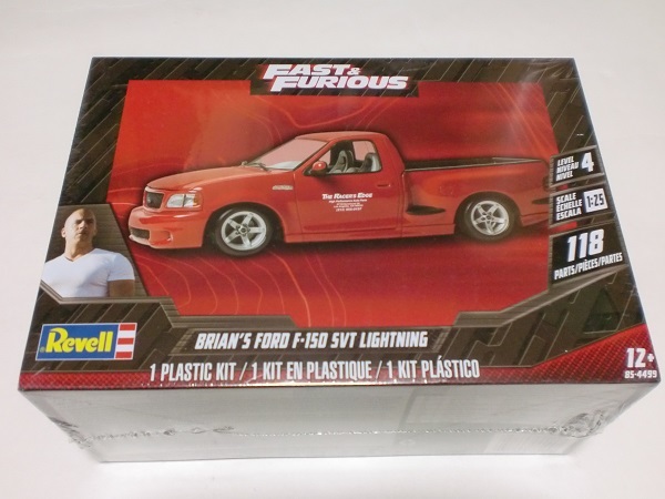 アメリカ レベル 1/25 ワイルドスピード ブライアン フォード F-150 SVT ライトニング Fast & Furious Brian's Ford Truck Revell 85-4499