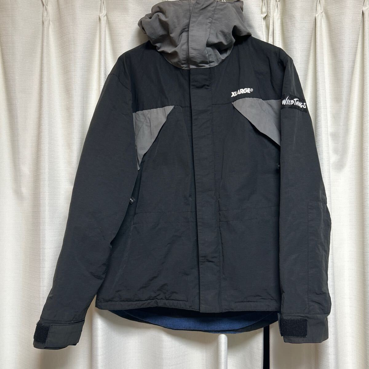 XLARGE × WILD THINGS コラボ マウンテンパーカー