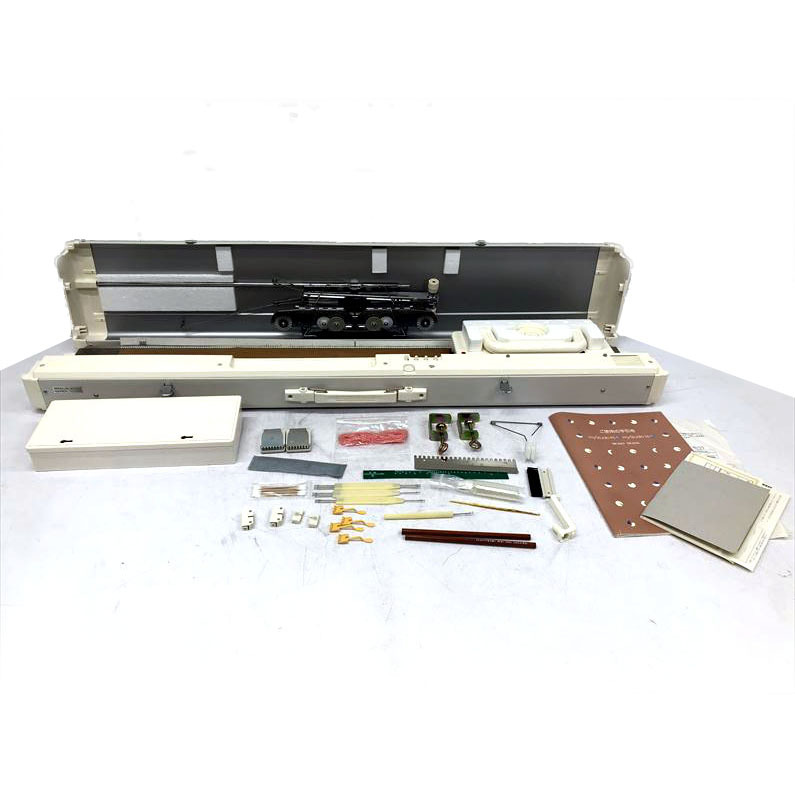 C8889NU 値下げ！【未使用・デッドストック品】電子編み機 シルバーリード SK830 3.6mm店舗・業務用 家電