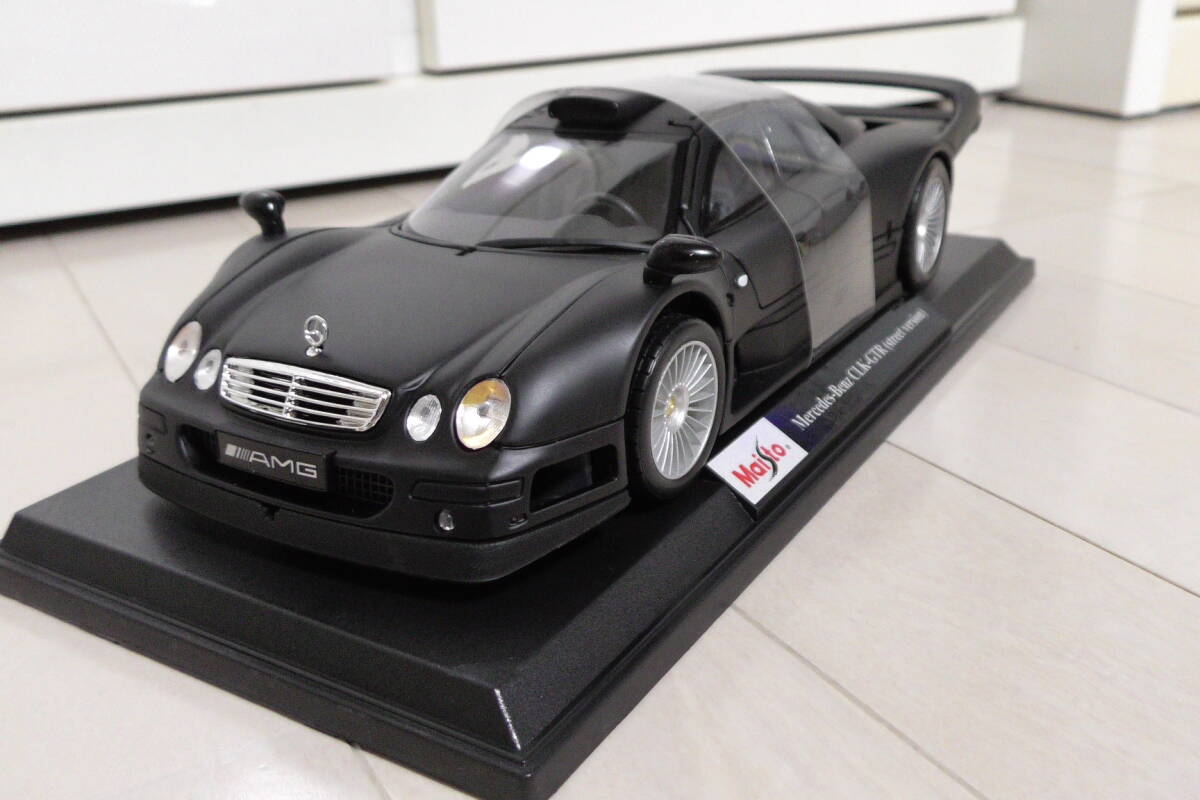 希少 未使用 送料無料 1/18 メルセデス CLK-GTR ストリートバージョン マットブラック マイスト Maisto
