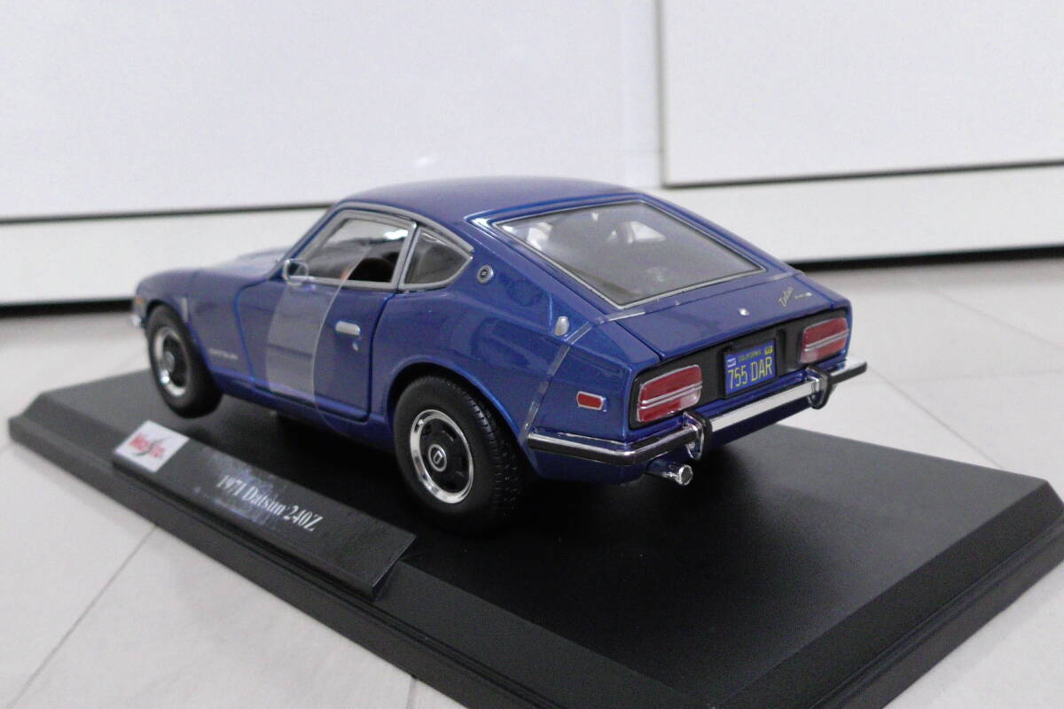 1/18 日産（ダットサン）フェアレディ240Z 1971 メタリックブルー Maisto ミニカー 1:18 1971 ダットサン 240Z ブルー No.200-116