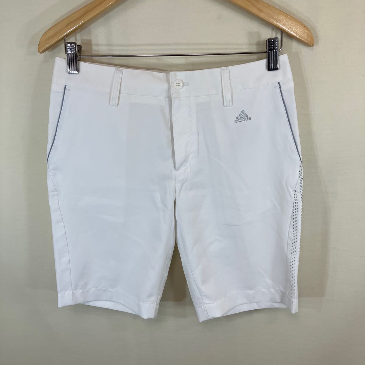adidas アディダス　GOLF ladies 上下セット　セットアップ　半袖　ポロシャツ　ショートパンツ　ハーフパンツ　テーラーメイド　size:M 