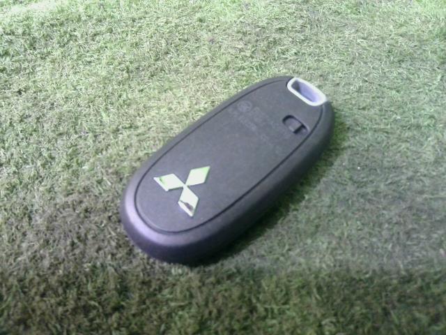 デリカＤ2 DAA-MB36S キーレスリモコン スマートキー 鍵 カスタムハイブリッドMV K12C ZVR MQ510667