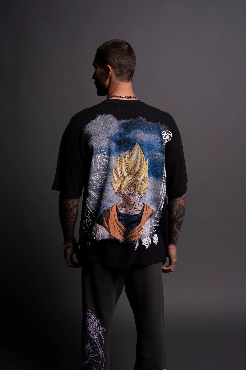 Darc Sport DRAGON BALL Z GOKU PREMIUM OVERSIZED TEE BLACK M ダルクスポーツ ドラゴンボールZ 悟空 オーバーサイズ Tシャツ ブラック 黒 Darc Sport DRAGON BALL Z GOKU PREMIUM OVERSIZED TEE BLACK M