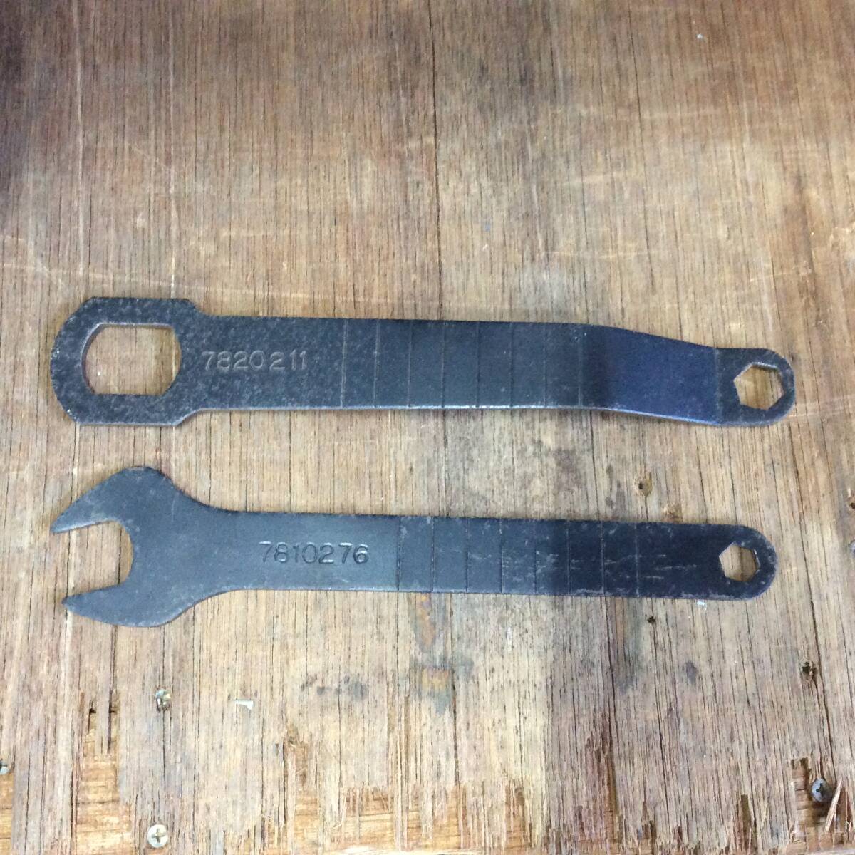 H-2916】品 makita マキタ 255mm マルノコ盤 2703 テーブルソー H-2916】品 makita マキタ 255mm マルノコ盤 2703 テーブルソー