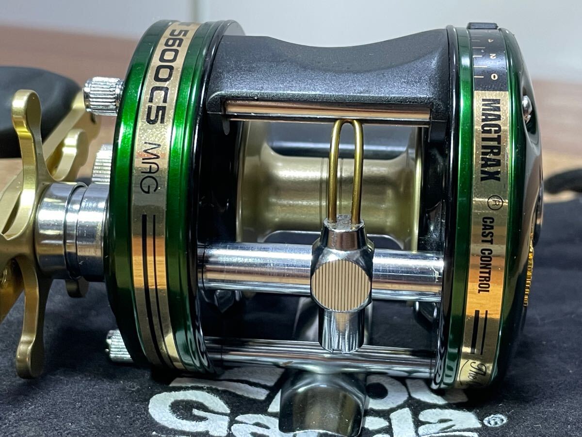 7980円 ☆即決!稀少 アブ アンバサダー 5600C5 MAG-X 美品 7980円 ☆即決!稀少 アブ アンバサダー 5600C5 MAG-X 美品