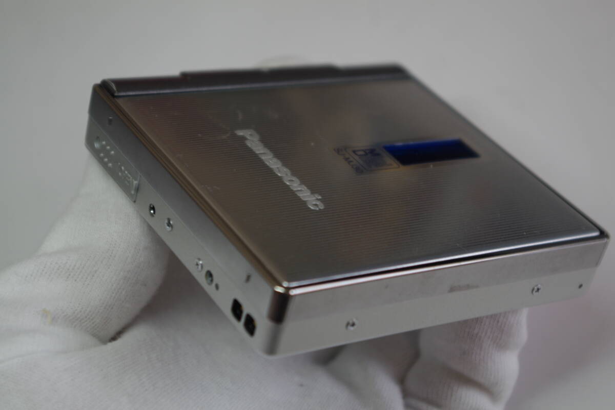 Panasonic パナソニック SJ-MJ30 ポータブルMDプレーヤー 元箱 Panasonic パナソニック SJ-MJ30 ポータブルMDプレーヤー 元箱