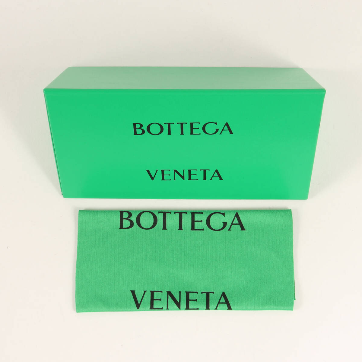 BOTTEGA VENETA ボッテガヴェネタ スクエア セルフレーム サングラス (BV1178S) ダークグリーン 57□17-130 日本制 メガネ ファッション