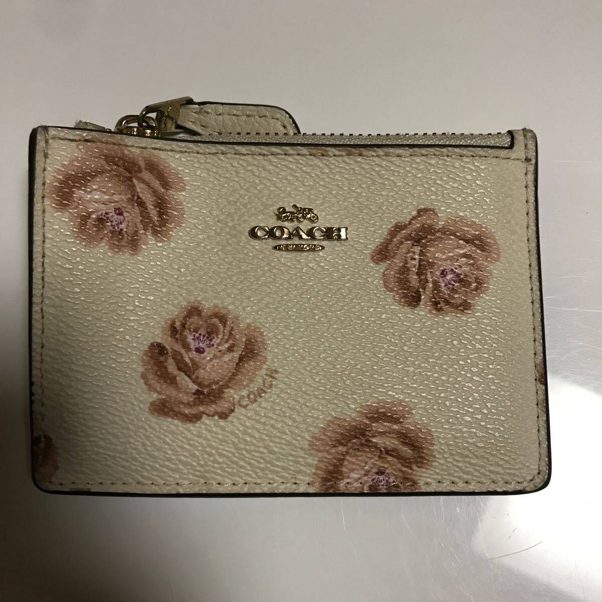 COACH pass case ticket holder card-case Coach white leather floral print change purse . coin case lady's brand 