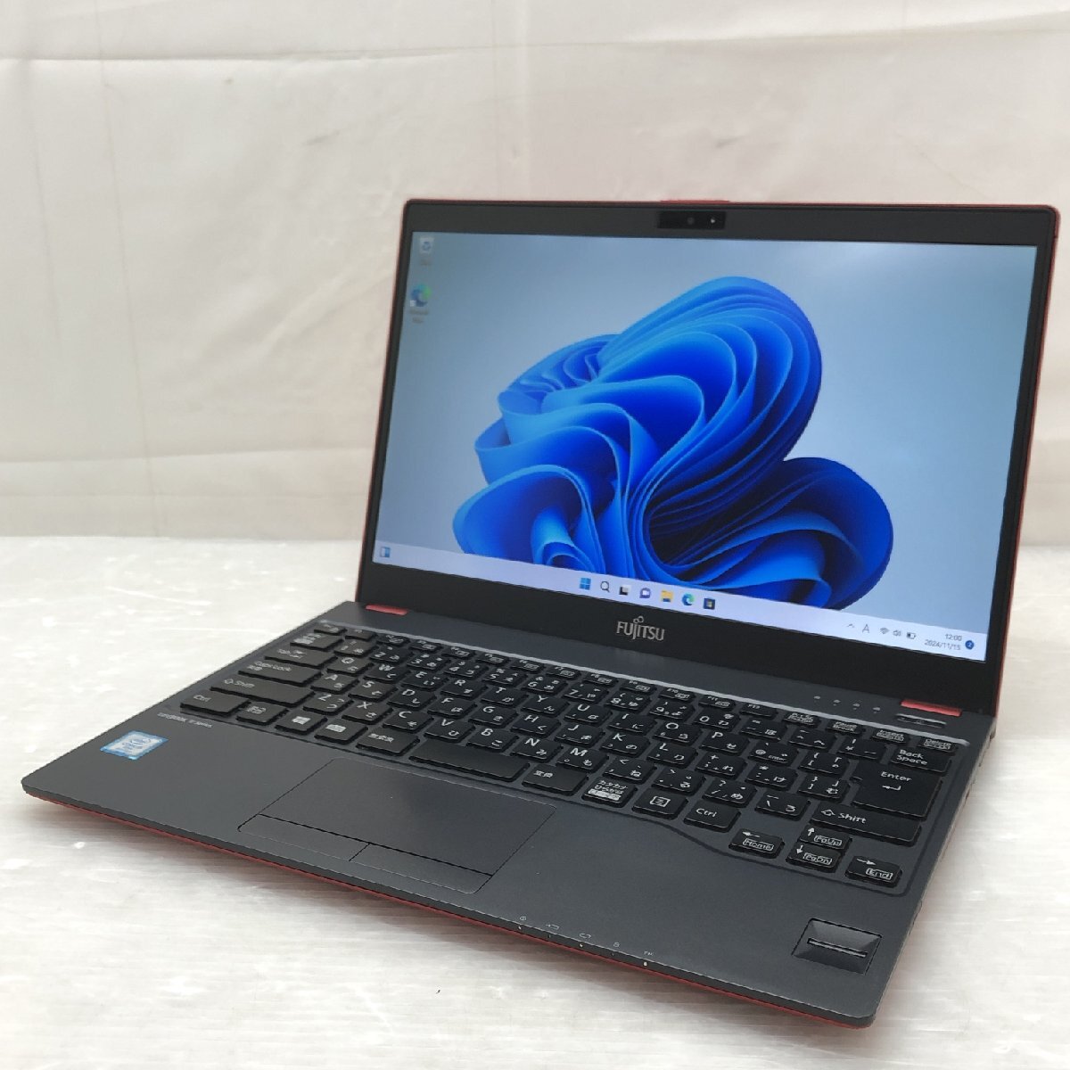 1円～ FUJITSU LIFEBOOK Series FMVU18016 Core i5-8350U メモリ8GB M.2SSD 128GB T015162