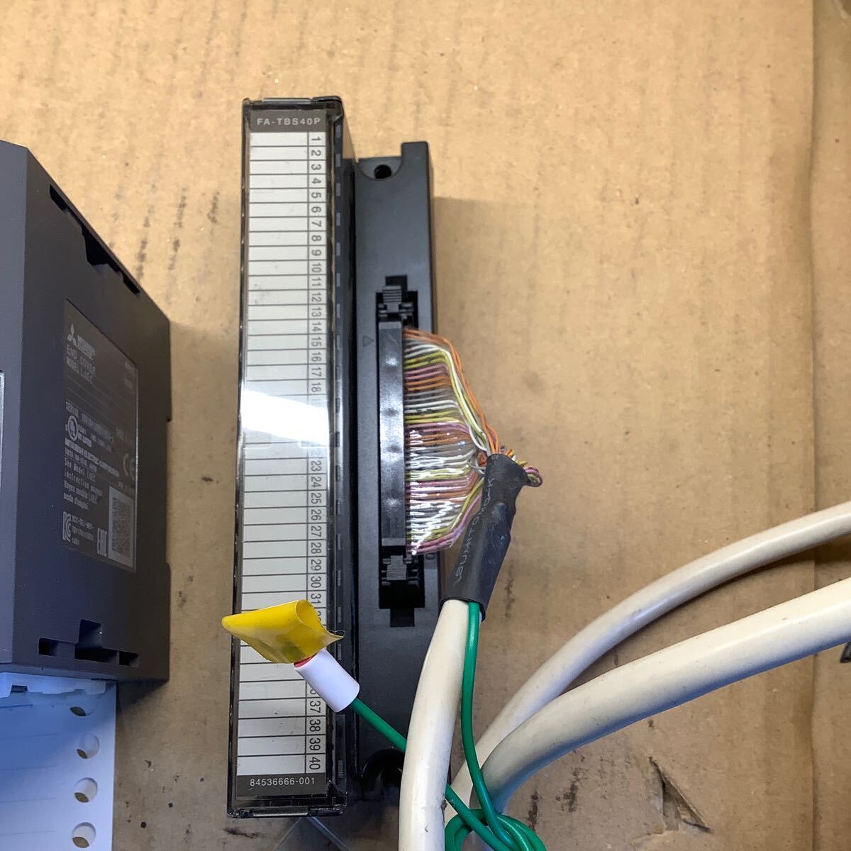 三菱PLCユニットL26CPU中古品一般通電まで済みです。現状渡し品 三菱PLCユニットL26CPU中古品一般通電まで済みです。現状渡し品