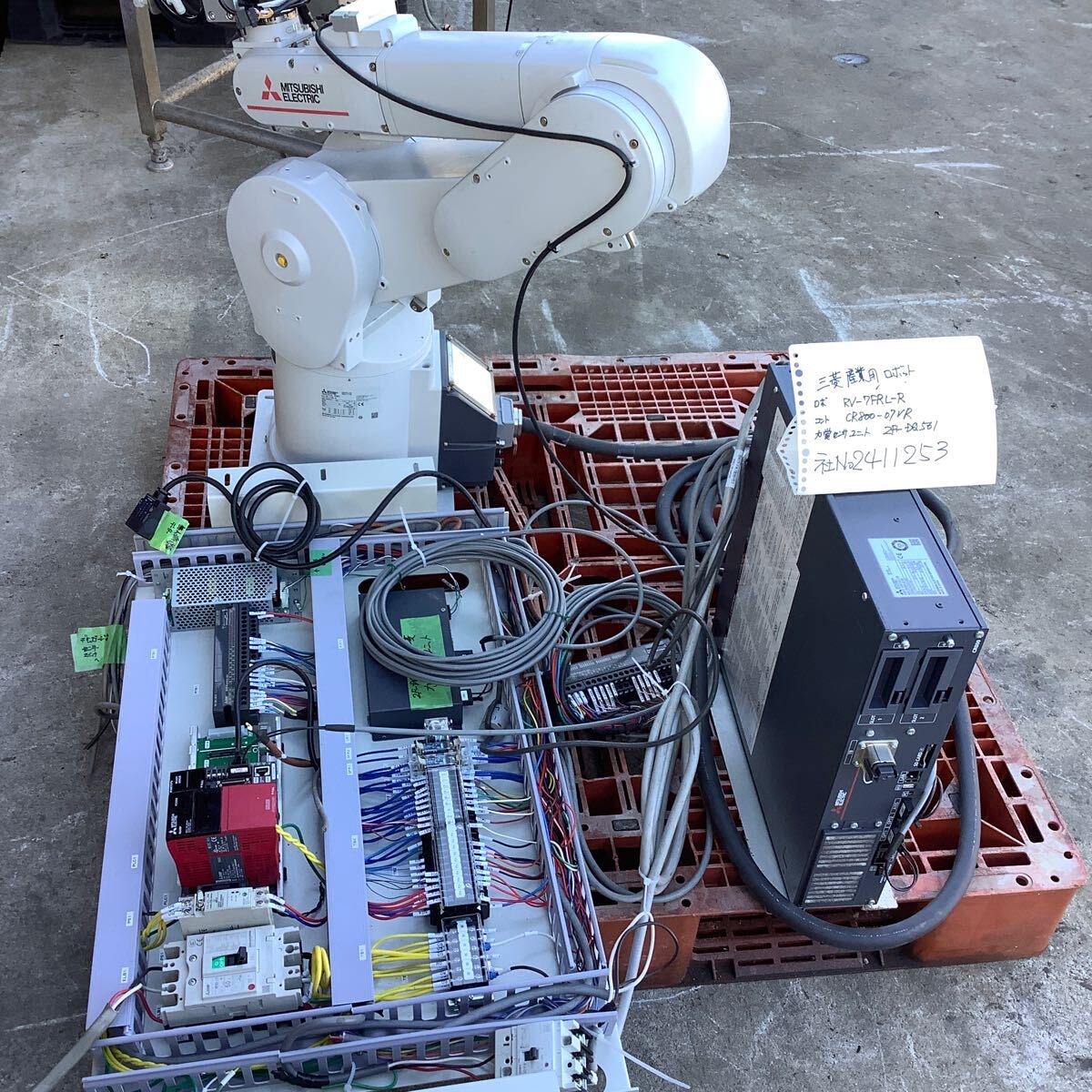 Yahoo!オークション - 三菱産業用ロボット(ロボRV−7FRL Yahoo!オークション - 三菱産業用ロボット(ロボRV−7FRL