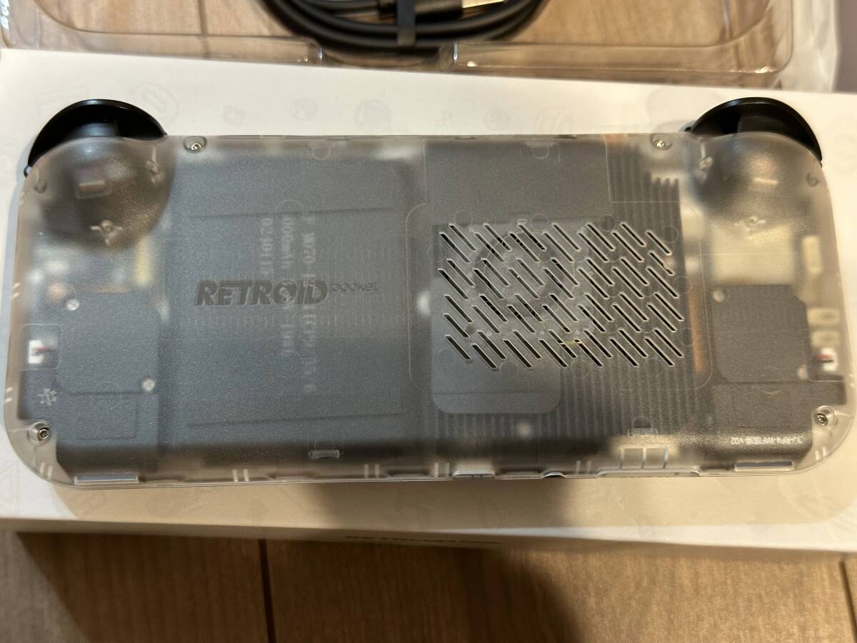 RETROID Pocket 4pro クリアカラー RETROID Pocket 4pro クリアカラー