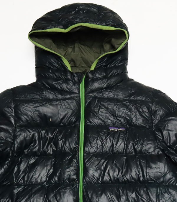 NJ7パタゴニアPATAGONIAアメリカ古着ハイロフト ダウンセーター68206ナイロンジャケットHI-LOFT DOWN SWEATER HOODYボーイズXXL緑系BOYS