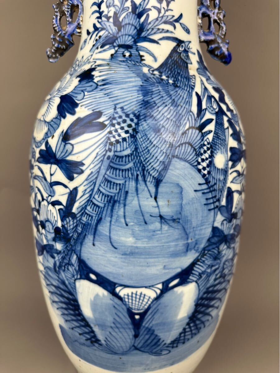 中国陶磁器　元染付　浮き彫り彫刻双耳 中国陶磁器 元染付 浮き彫り彫刻双耳 美術品・アンティーク