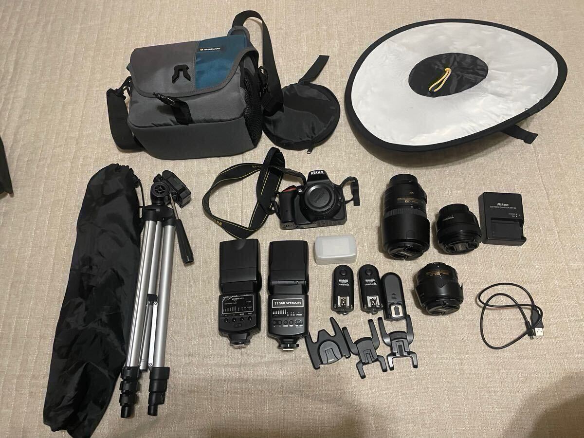 Nikon D5500 ダブルズームレンズキット +各種装備付き