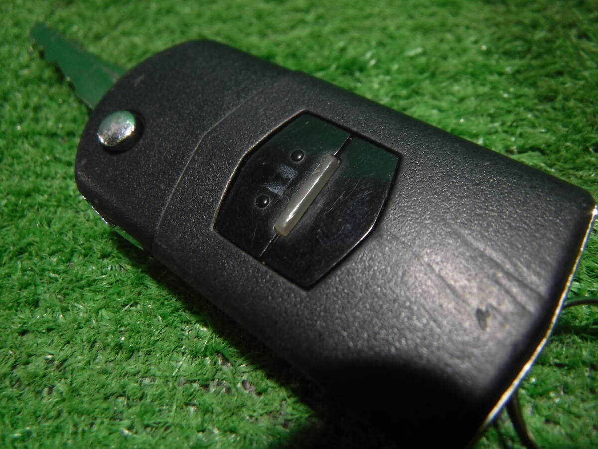 【】マツダ　デミオ　DE3FS　純正　鍵　1ケ　JX331BA5702C　電池?zé)oし