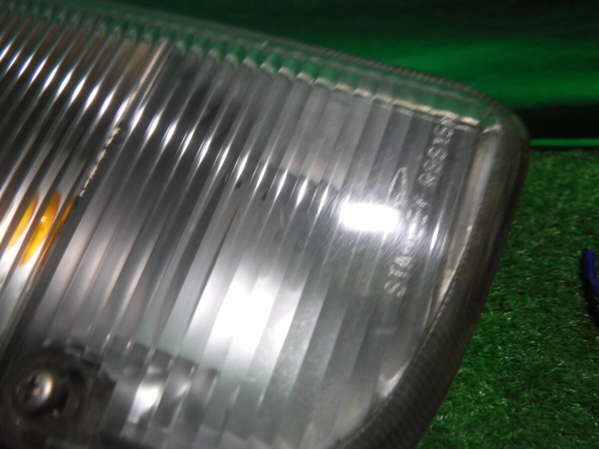 【B】ダイハツ　ムーヴ　L910S/L900S　純正　左右ターン　フロント　STANLEY　R9615