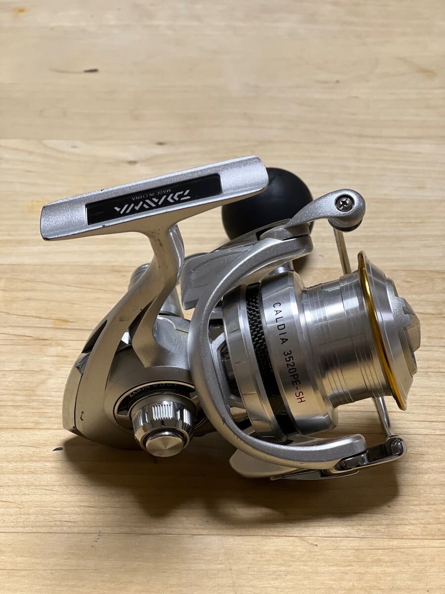 ダイワ DAIWA カルディア 3520PE-SH 中古品 送料無料