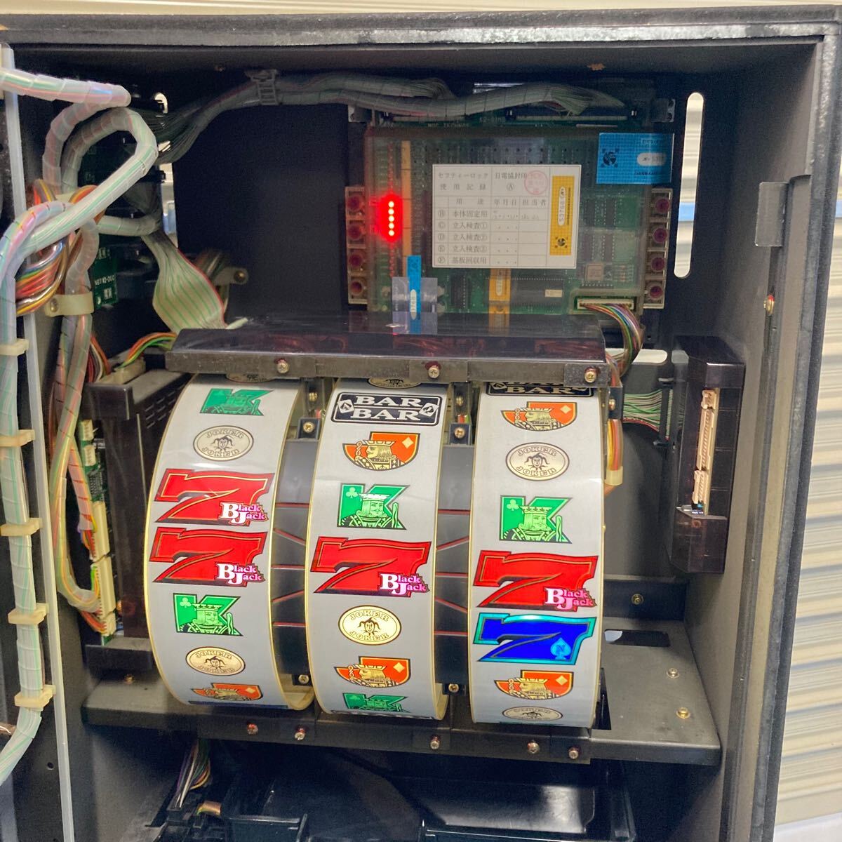 希少 証紙付 4号機 BLACK JACK ブラックジャック 777 実機 家庭 希少 証紙付 4号機 BLACK JACK ブラックジャック 777 実機 家庭