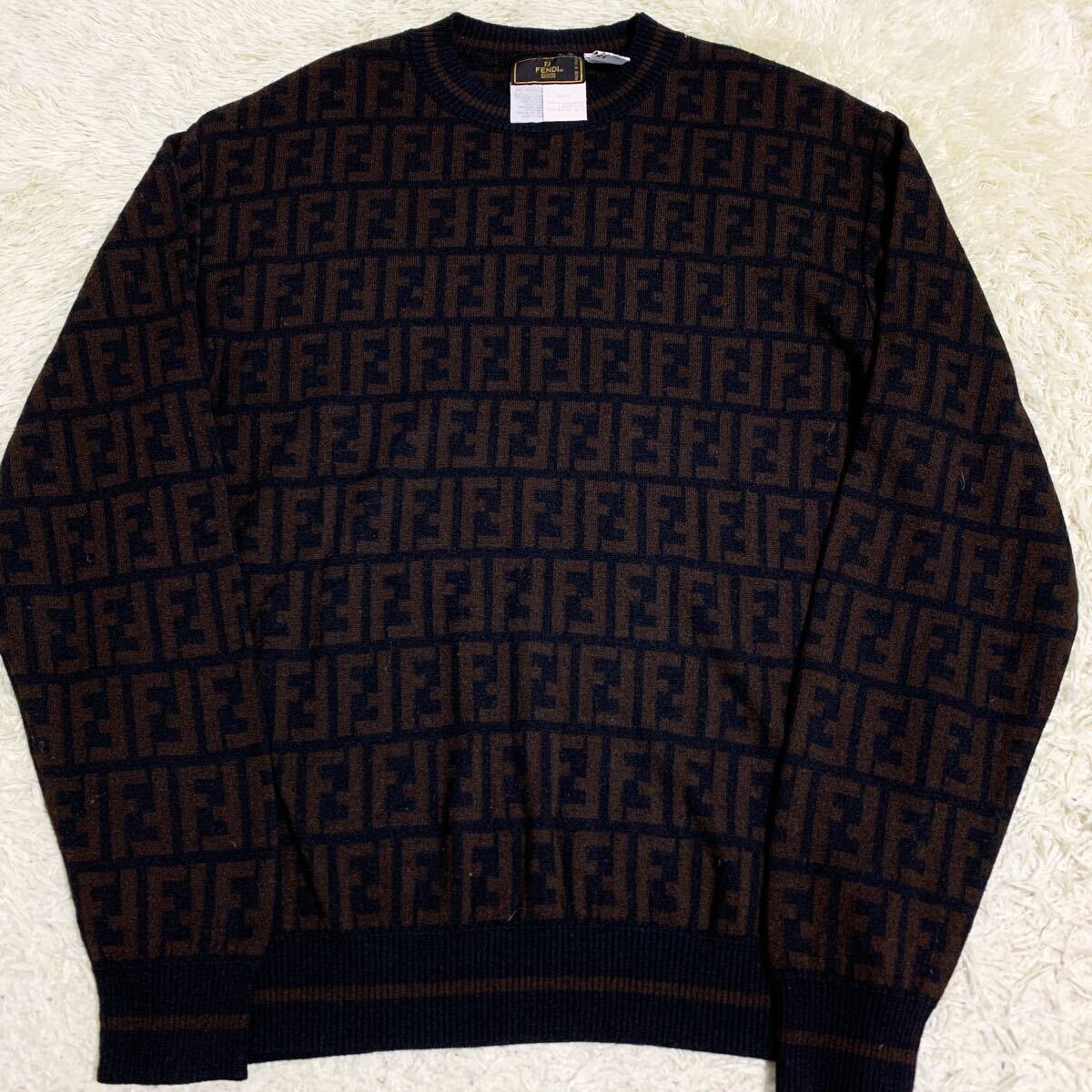 てんてん美品 FENDI フェンディ ウール トップス 美品FENDI フェンディウールトップス