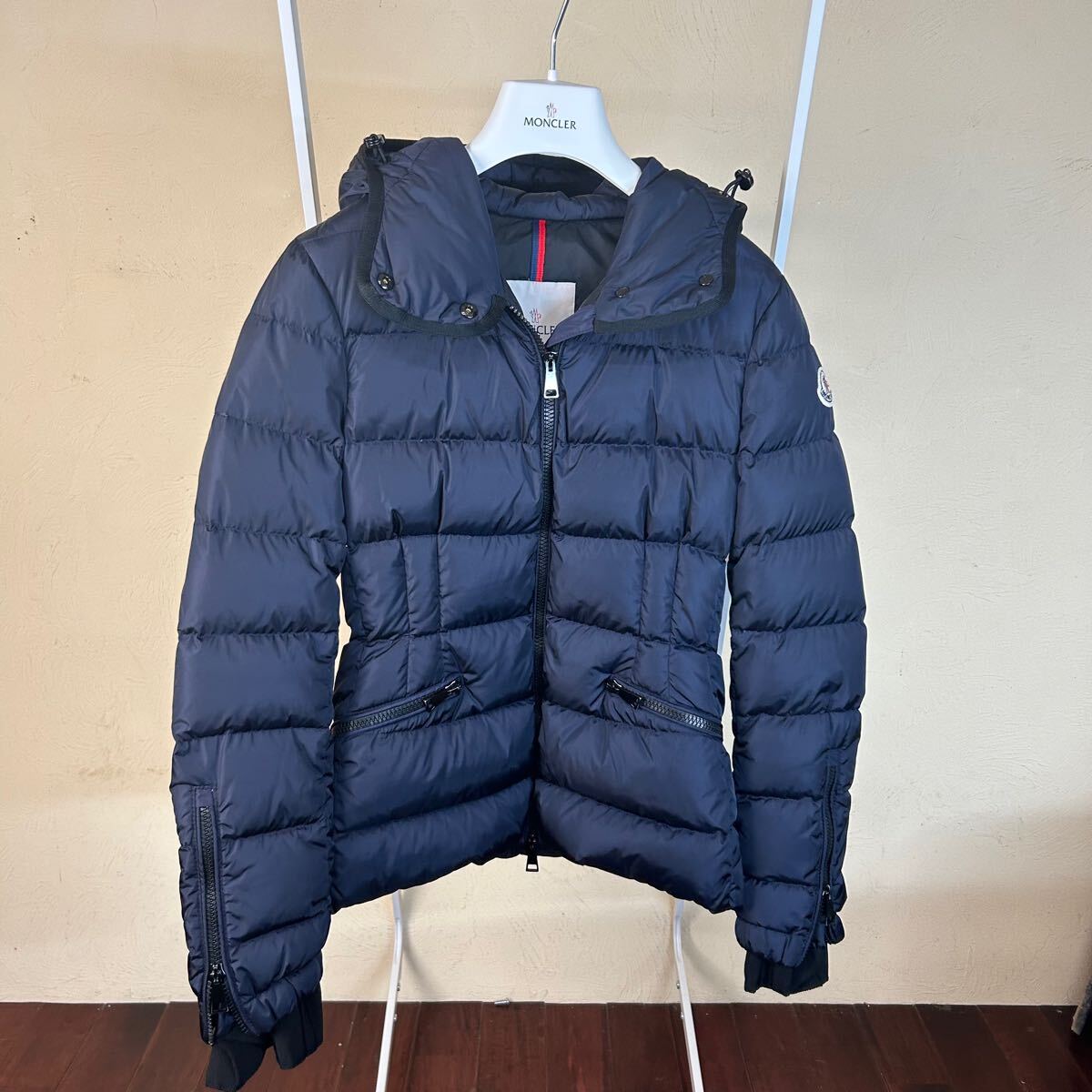 美品】【最安値】MONCLER モンクレール ダウンジャケット 美品】【最安値】MONCLER モンクレール ダウンジャケット
