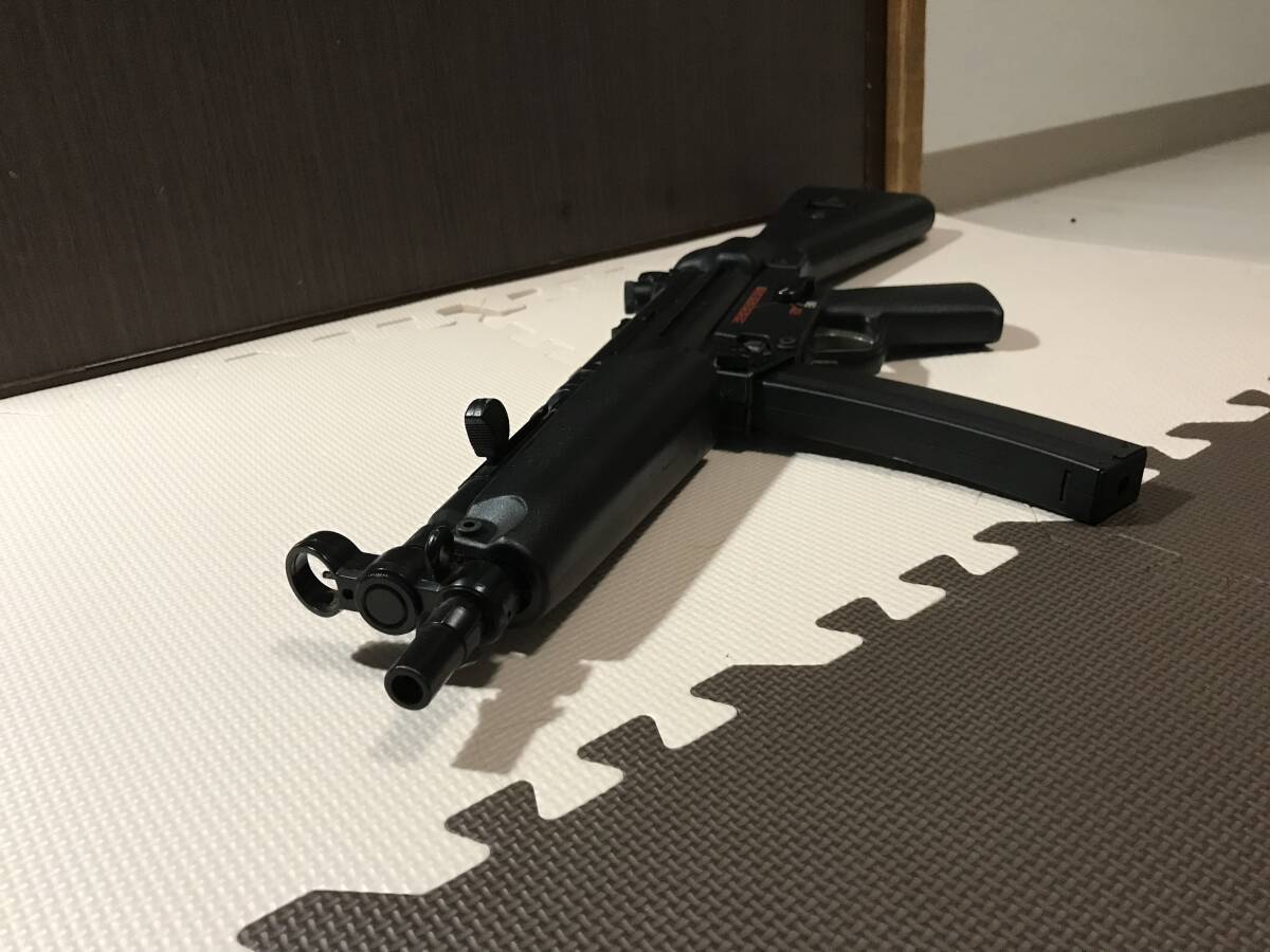 東京マルイ スタンダード電動ガン H&K MP5 A4/固定ストック仕様 東京マルイ スタンダード電動ガン H&K MP5 A4/固定ストック仕様