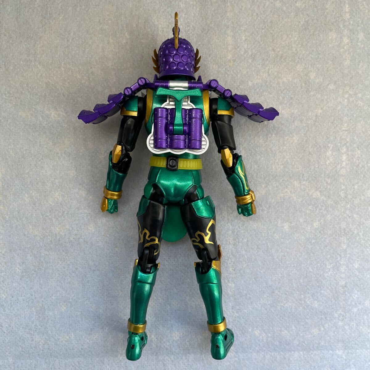 S H Figuarts フィギュアーツ 仮面ライダー鎧武 仮面ライダー龍 S H Figuarts フィギュアーツ 仮面ライダー鎧武 仮面ライダー龍