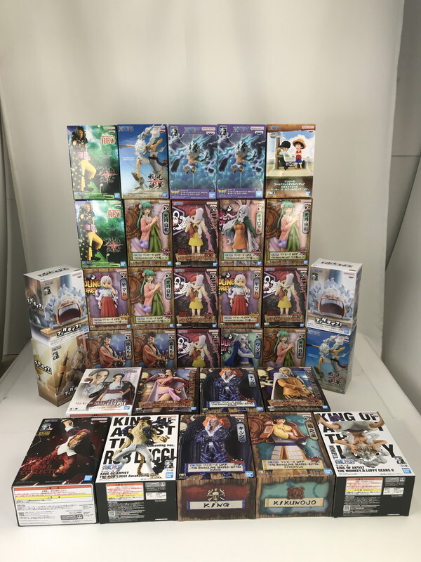 FUZ 【中古美品】 ワンピース プライズフィギュアまとめ 〈048 FUZ 【中古美品】 ワンピース プライズフィギュアまとめ 〈048
