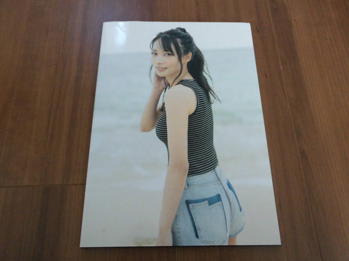 中古品】大野真依 写真集 「mai dreaming」(おまけつき) 中古品】大野真依 写真集 「mai dreaming」(おまけつき)