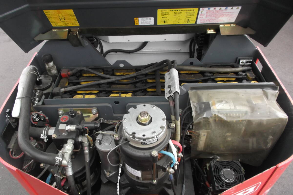 ニチユ フォークリフト RB10D-70B-500 0.6トン バッテリーリーチ ニチユ フォークリフト RB10D-70B-500 0.6トン バッテリーリーチ