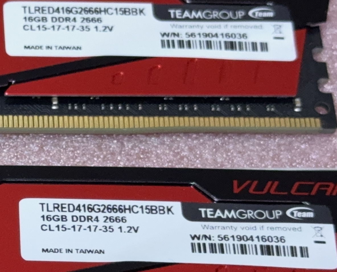 ＞Team TLRED432G2666HC15BDC01 *PC4-21300/DDR4-2666 288Pin DDR4 UDIMM 32GB(16GB x2) 動作品