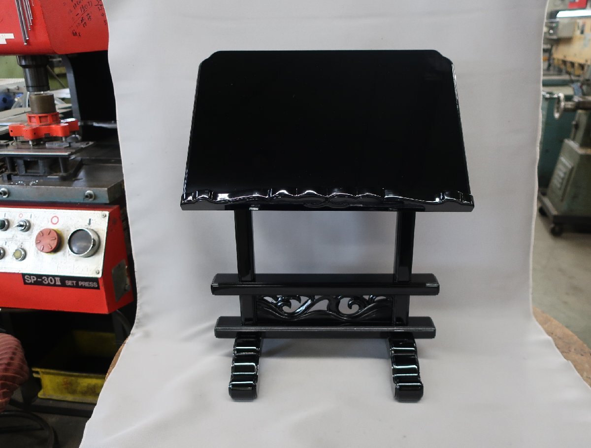新品】見台 黒塗仕上 一尺四寸 ②-⑤ 仏壇・仏具 新品】見台 黒塗仕上 一尺四寸 ②-⑤ 仏壇・仏具