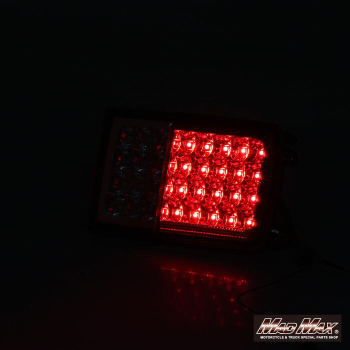 MADMAX LEDテールランプ シーケンシャルウインカー切替式 レッド/クリア マツダ スクラムバン DG17V (MM73-D001-01) マッドマックス_画像4