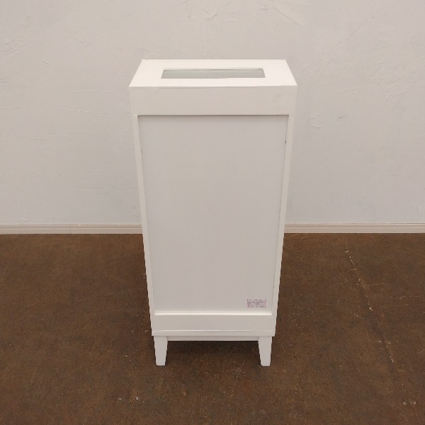 塩川光明堂 キャビネット ホワイト 天然木フレームガラスキャビネット_画像3