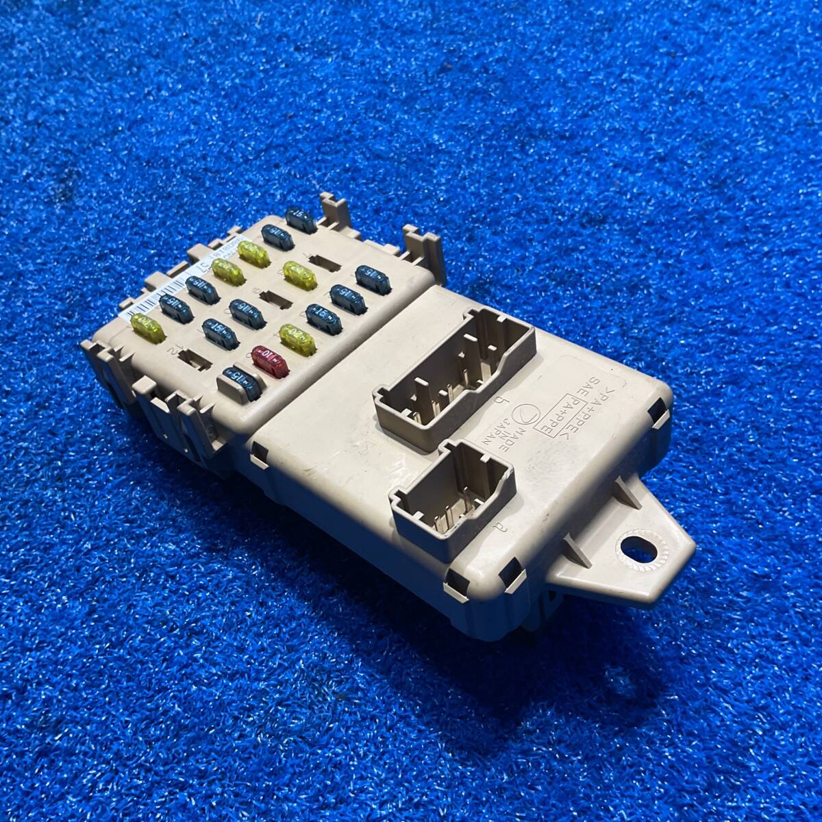 item_image_3