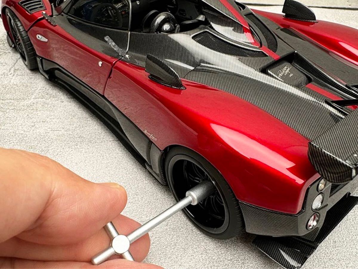 新発売 金属製 全開閉 Almost Real 1/18 パガーニ ゾンダ Pagani 新発売 金属製 全開閉 Almost Real 1/18 パガーニ ゾンダ Pagani