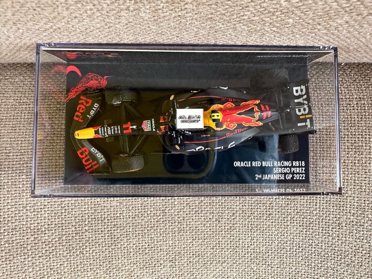 魅力的な ミニチャンプス 1/43 2位 日本GP S.ペレス RB18