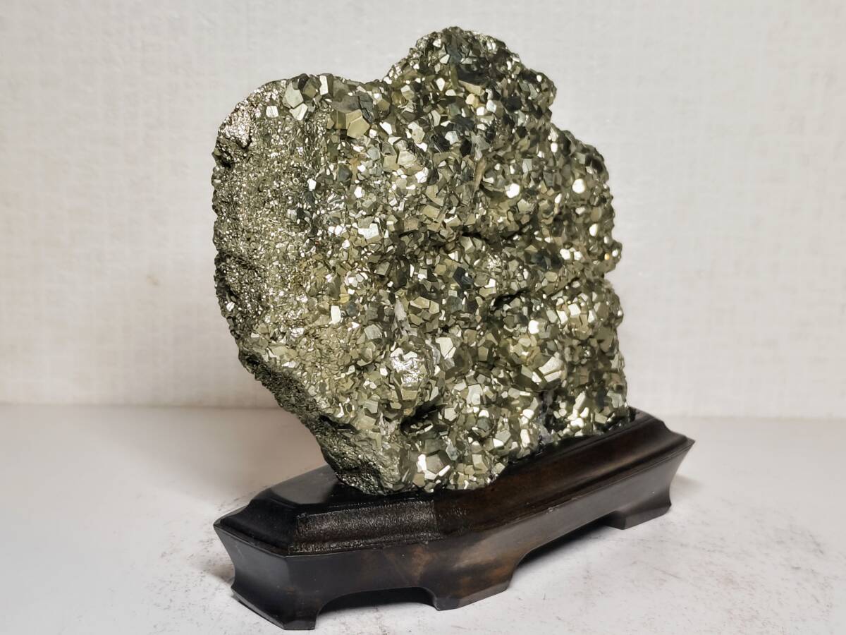 黄鉄鉱】 1 2kg パイライト 原石 鑑賞石 自然石 天然石 水石