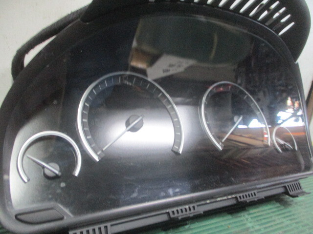 BMW 6シリーズ 640i F06 DBA-6A30 Gran Coupe スピードメーター 9291390-01 62108795122