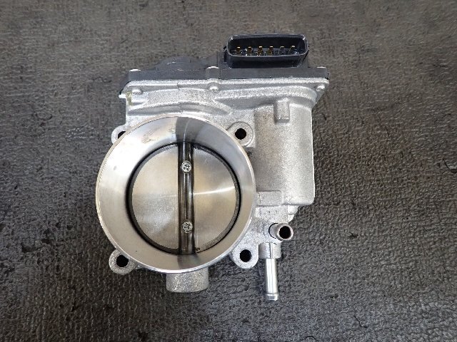 ZN6 86 FA20　ビッグスロットル　７０φ？　　ZC6/BRZ　　